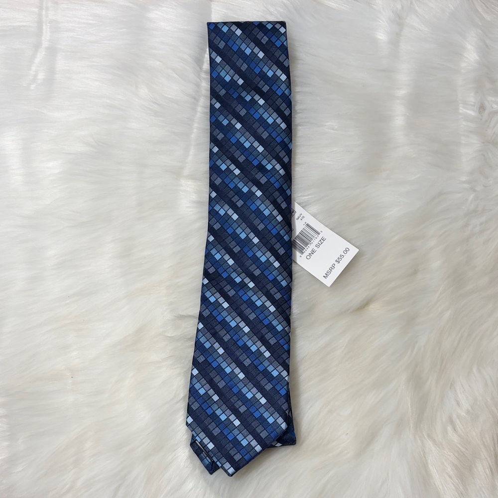 NWT Perry Ellis Portfolio Blue Mosaic Pattern Tie